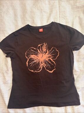Women's Black Short-Sleeve Tee with Coral Floral Graphic